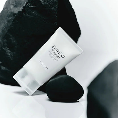 Skin 1004 Centella Tone Brightening Capsule Cream 75 ML.