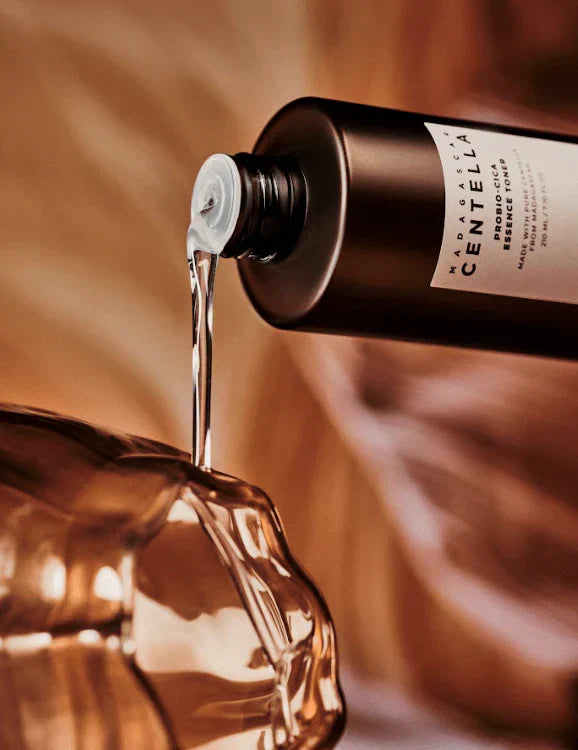 Skin1004 Madagascar Centella Probio-Cica Essence Toner 210 ML😍